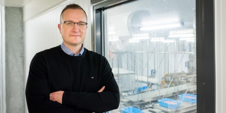 Petri 800
